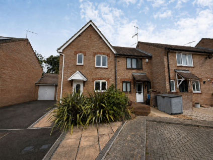 Doulton Gardens, Whitecliff, Poole, BH14
