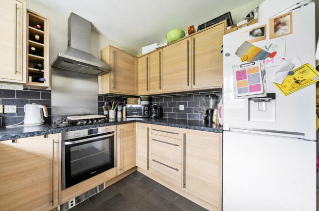 1434788-10-69cd46...