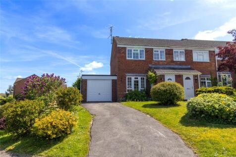 Priorsfield, Marlborough, Wiltshire, SN8