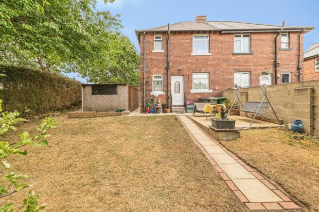 3 bed Semi-Detached for sale Image 8