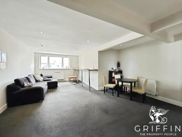 fef46ddfcommunal20lounge20and20dining20area202