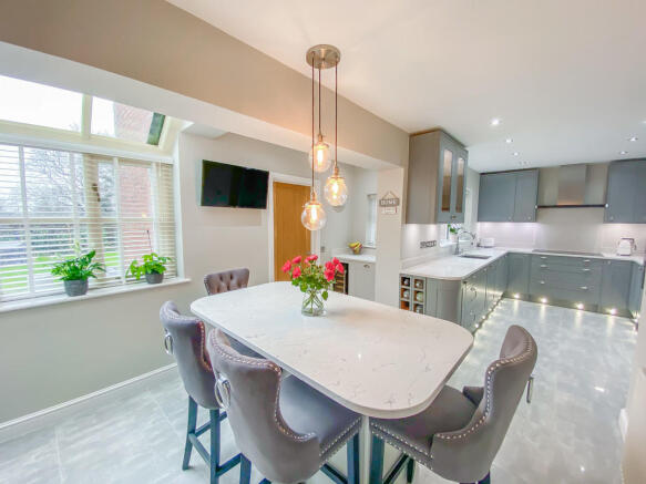 Kitchen / Diner