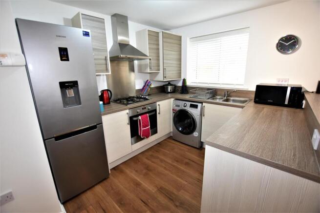 KITCHEN/ DINING ROOM
