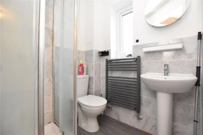 3 bed Town House for sale Image 9