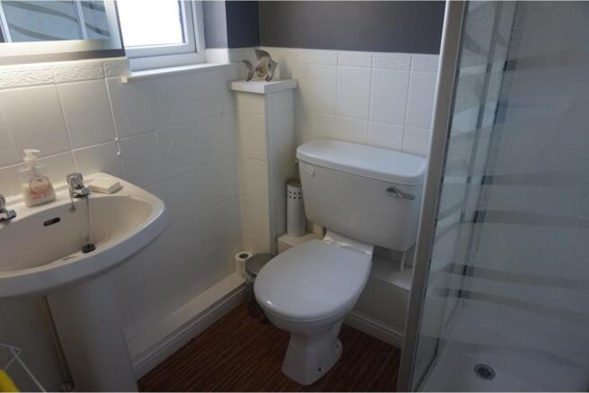 Master En-suite