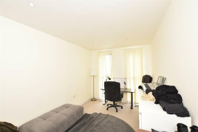 Bedroom 2 copy.jpg