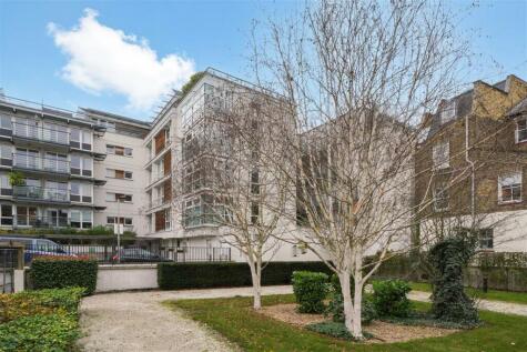 Phoenix Way, SW18