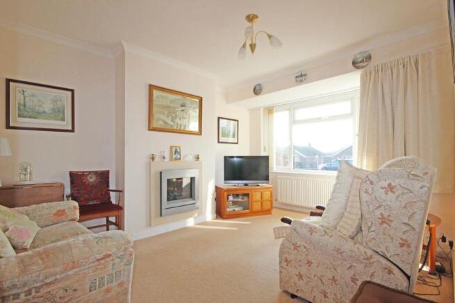 Living Room.JPG