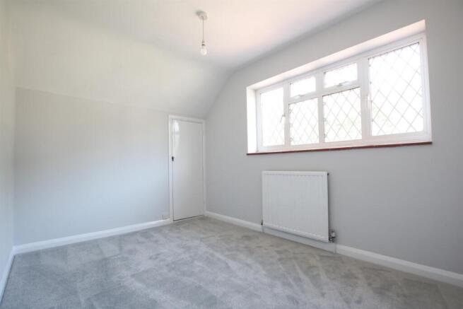 20-Daymerslea-bedroom3accept.JPG