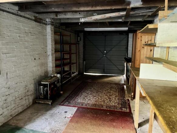 Detached Garage/Workshop