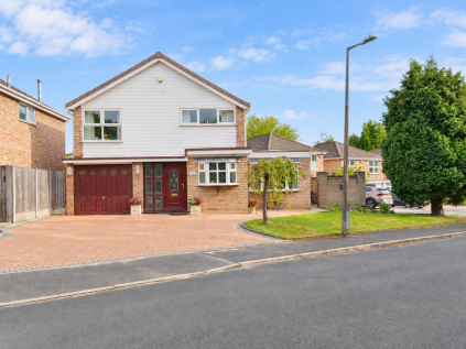 Thicknall Drive, Pedmore, Stourbridge, DY9 0YH