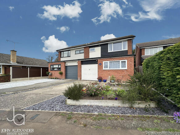 3-bed semi-detached on Patten Close, Marks Tey, £300,000