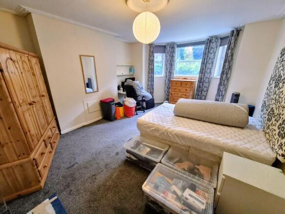 8 bed Terraced for sale Image 5