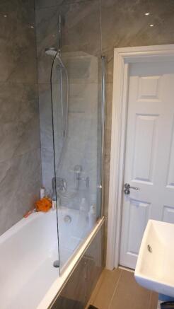5 bed Terraced to rent Image 10