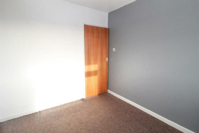 bedroom 2b.jpg