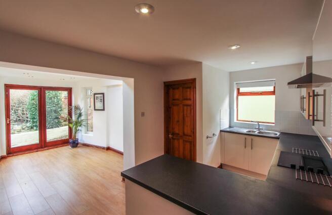 Kitchen/Dining Area
