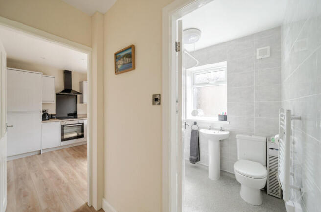 2 bed Bungalow for sale Image 4