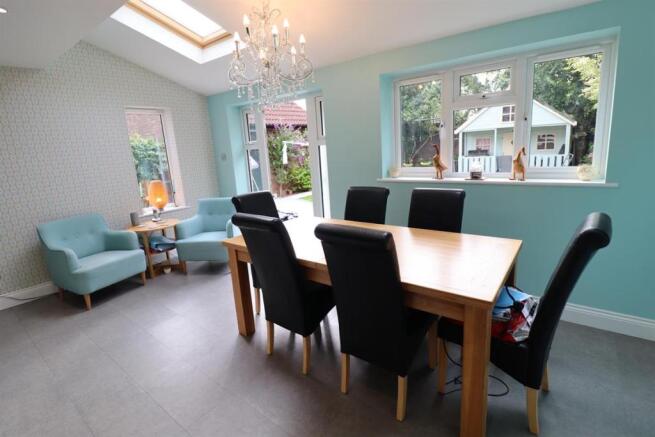 Kitchen / Diner