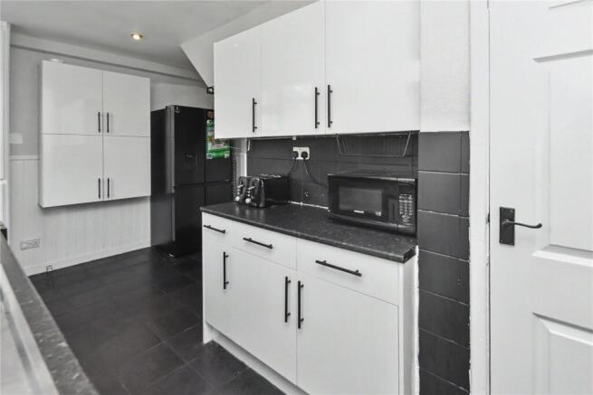 2 bed End of Terrace for sale Image 7