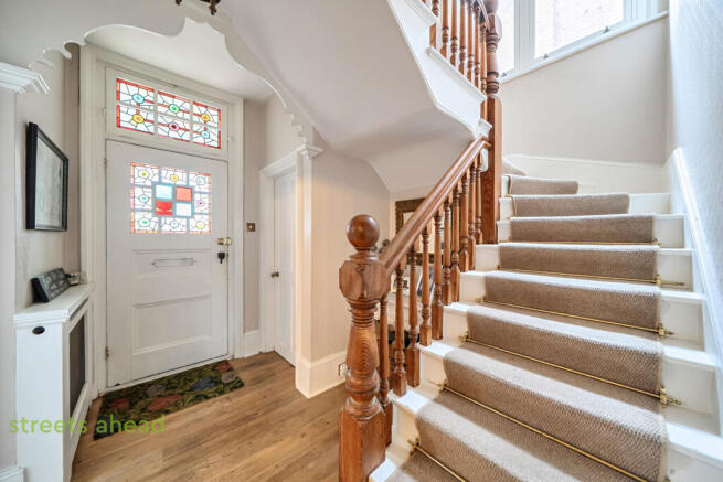 ebe43d60-f3e9-4a2...