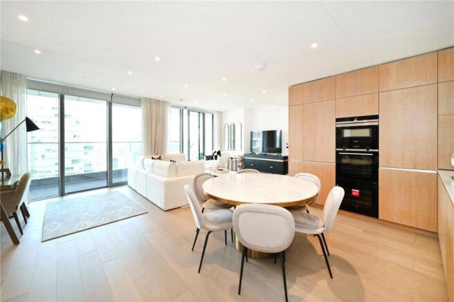 Kitchen/Dining Area