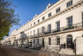 16, Chester Terrace, London NW1 4ND