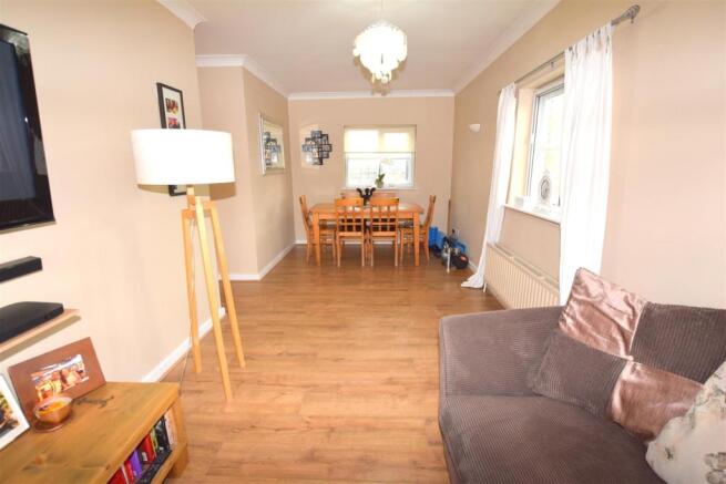 Lounge: