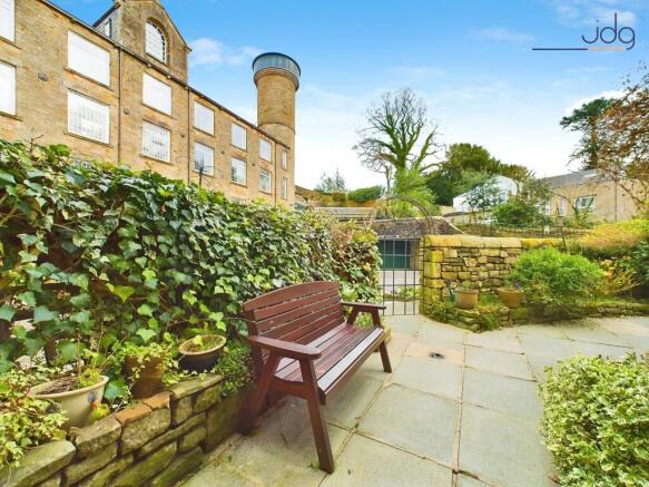 Rear courtyard
