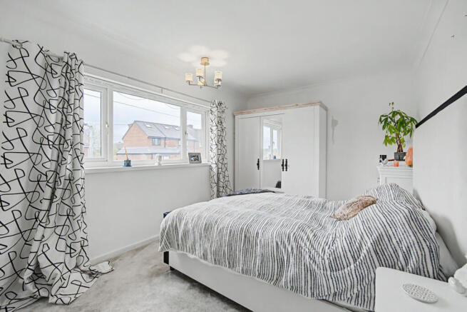 2 bed Semi-Detached for sale Image 9