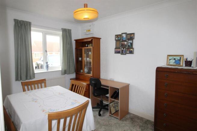 DINING ROOM /BEDROOM 3