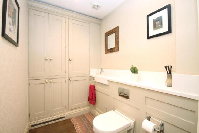 Cloakroom/WC