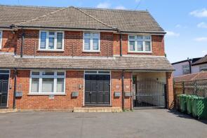 24, Cuffley Hill, Waltham Cross EN7 5EU