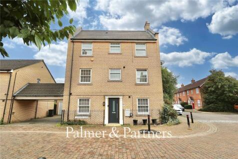 Chaser Close, Ipswich, Suffolk, IP3
