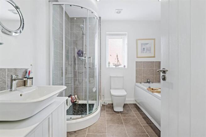 20 Gresley Way - bathroom (brochure).jpg
