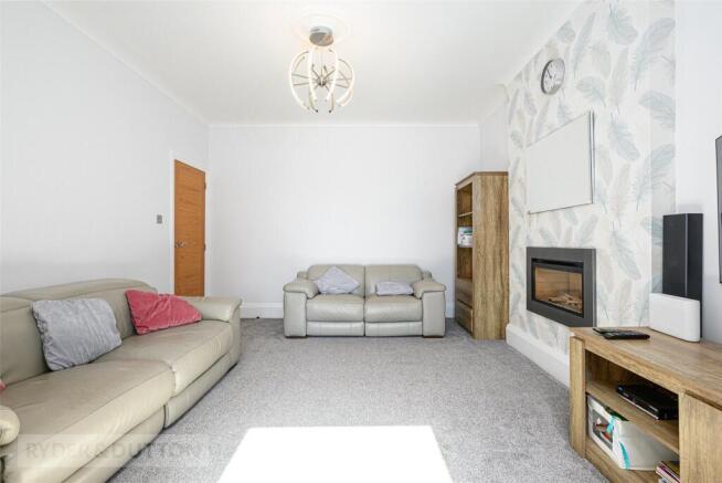 3 bed Detached for sale Image 8