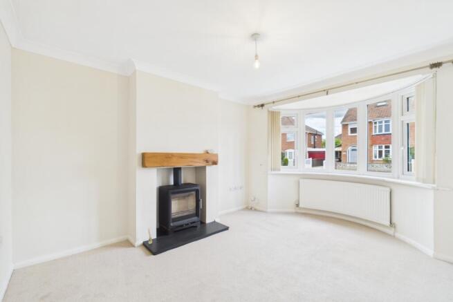 4 bed Detached Bungalow for sale Image 7