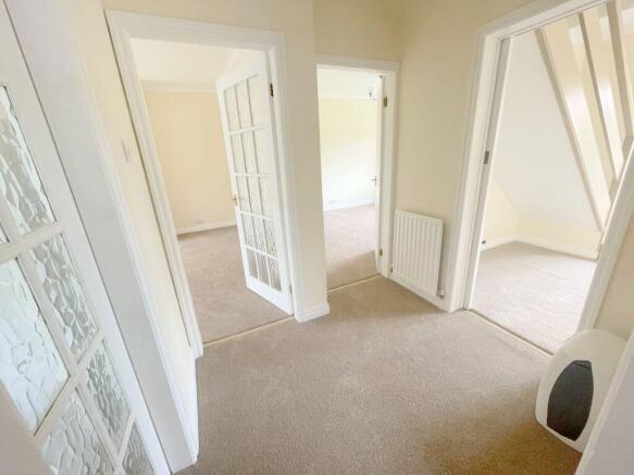 3 bed Bungalow to rent Image 7