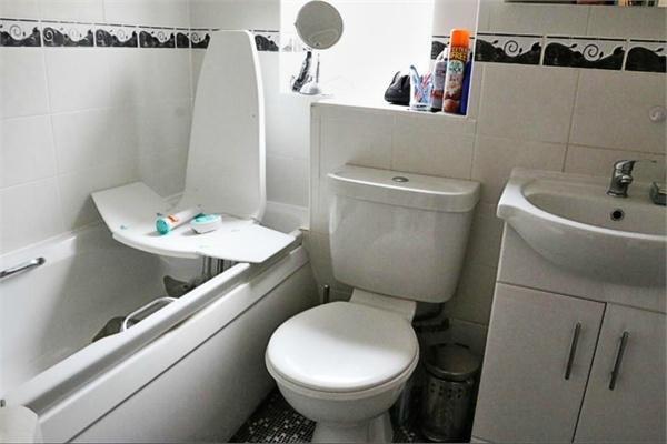 Photo 12