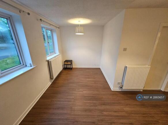 Main Living Space (Living Room/Diner/Bedroom)