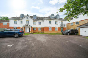 15, Basildon Close, Watford WD18 8WL