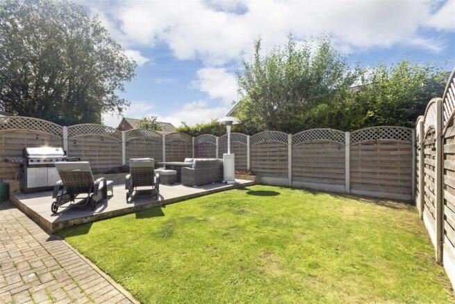 3 bed Detached for sale Image 8