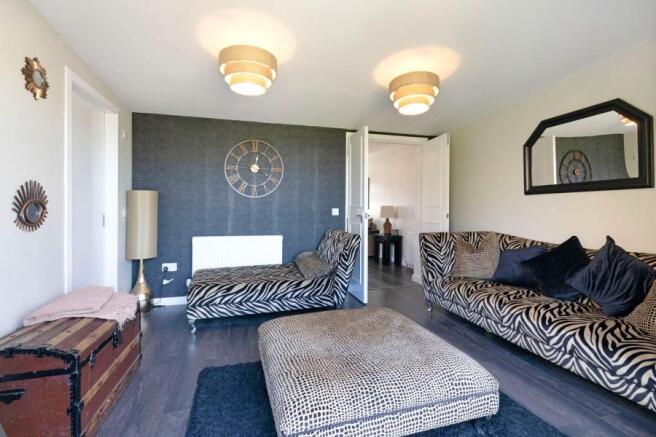 Family Room (1)