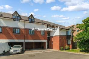 17, Cosgrove Close, Southgate N21 3BG