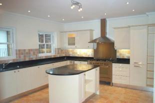 Kitchen/Breakfast Ro
