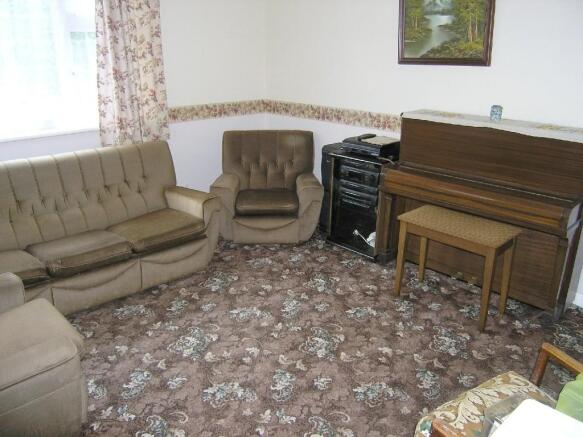 Studio Room