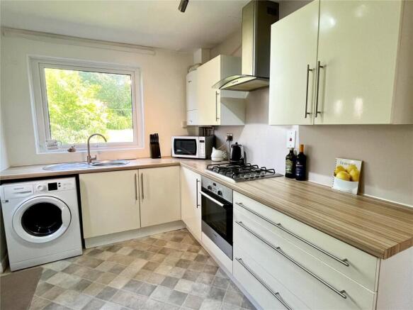 Palace Road, Ashton-under-Lyne, Greater Manchester, OL6 photo 4