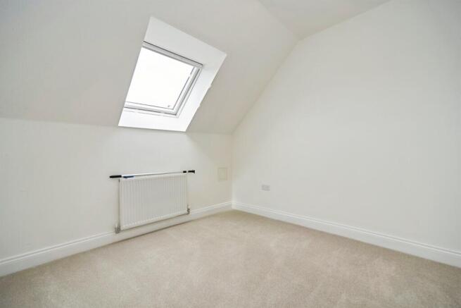 3 bed Semi-Detached for sale Image 12