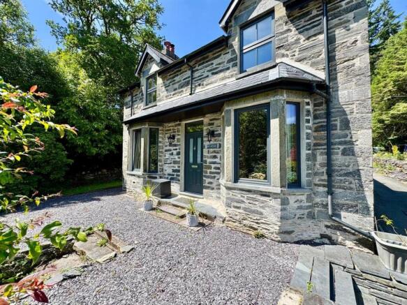 PHOTO-2025-07-14-11-59-12 (3).jpg