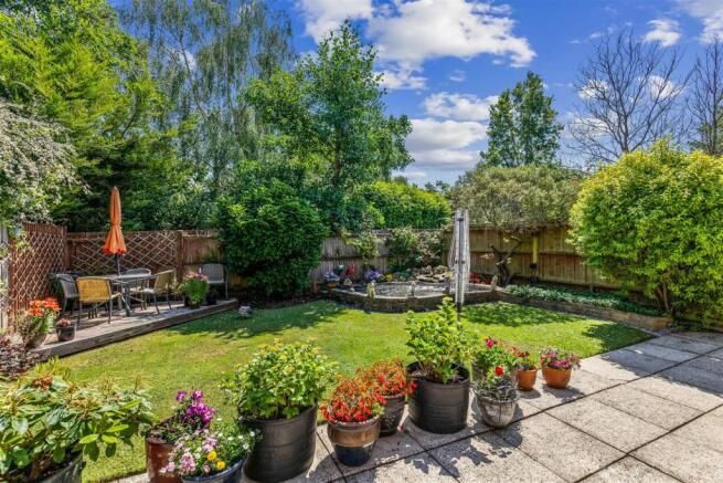 Garden (2).jpg