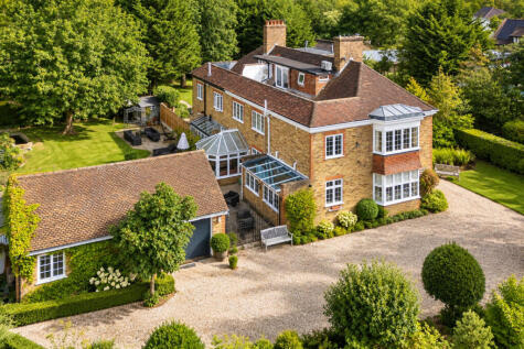 The Ridgeway, Potters Bar, EN6